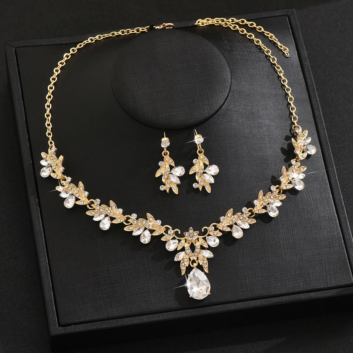 Women’s Crystal Wedding Set